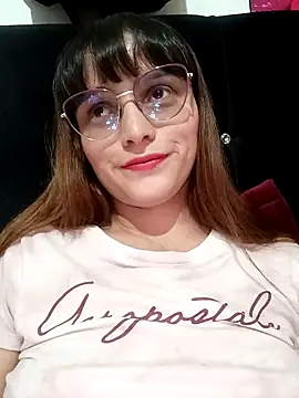 Snapshot of Lucyy-hess chatting on 4, 2, 2025 Lucyy-hess online show from 4, 2, 2025