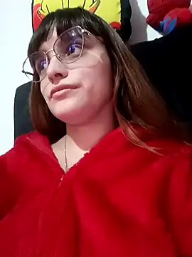 Snapshot of Lucyy-hess chatting on 8, 1, 2025 Lucyy-hess online show from 8, 1, 2025