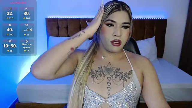 Snapshot of alexiaaross chatting on 18, 10, 2025 alexiaaross online show from 18, 10, 2025