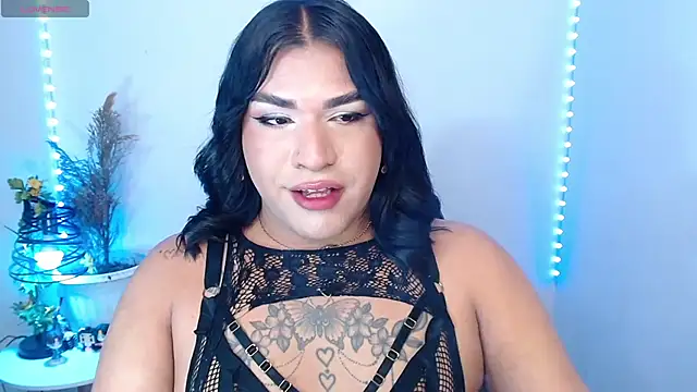 Snapshot of alexiaaross chatting on 27, 5, 2026 alexiaaross online show from 27, 5, 2026
