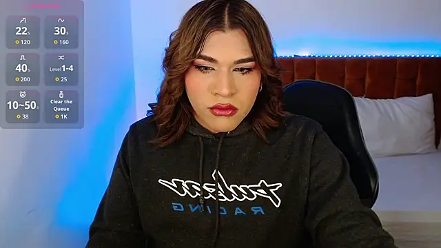 Snapshot of alexiaaross chatting on 13, 11, 2025 alexiaaross online show from 13, 11, 2025