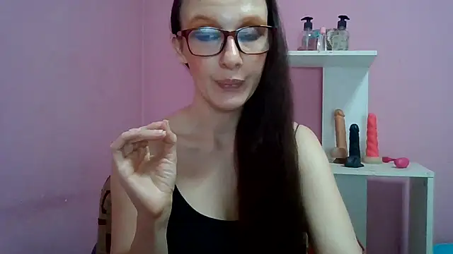 LolaBoobs online show from 17, 6, 2026