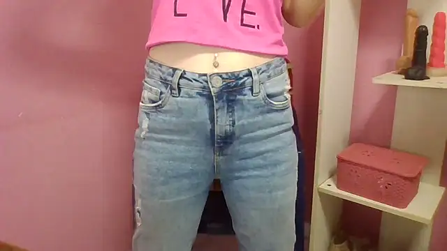 LolaBoobs online show from 3, 2, 2026