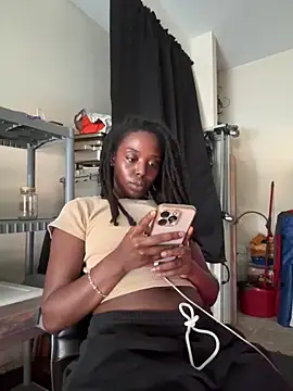 choclatepeaach online show from 7, 11, 2025