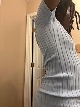 choclatepeaach online show from 6, 4, 2026