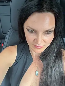 -OLYA- online show from 14, 4, 2026