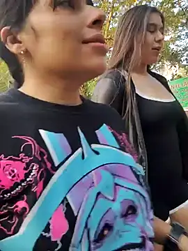 Snapshot of Caro_kitty- chatting on 6, 11, 2025 Caro kitty- online show from 6, 11, 2025