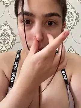 StormBeverly online show from 7, 11, 2025