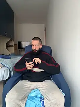 Snapshot of Gioeltoro89 chatting on 3, 3, 2026 Gioeltoro89 online show from 3, 3, 2026