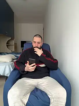 Snapshot of Gioeltoro89 chatting on 29, 3, 2026 Gioeltoro89 online show from 29, 3, 2026