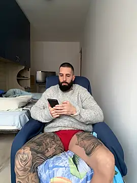 Snapshot of Gioeltoro89 chatting on 1, 3, 2026 Gioeltoro89 online show from 1, 3, 2026