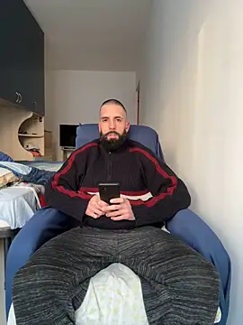 Snapshot of Gioeltoro89 chatting on 24, 3, 2026 Gioeltoro89 online show from 24, 3, 2026