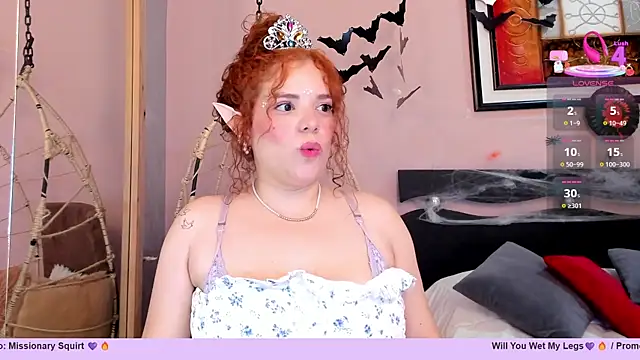 ebbafernandez  online show from 30, 10, 2025