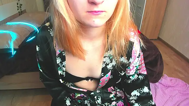 Miss Elsa  online show from 27, 2, 2025