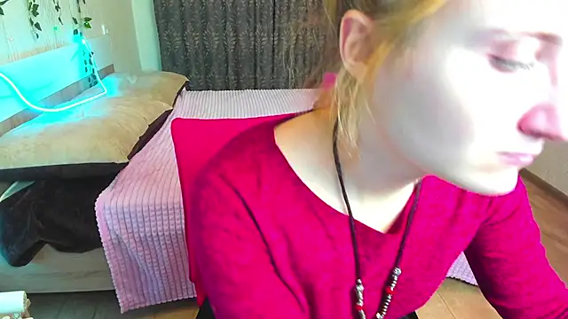 Miss Elsa  online show from 26, 2, 2025