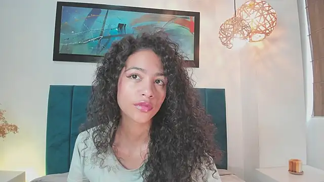 Snapshot of AntonellaHall_ chatting on 27, 9, 2025 AntonellaHall online show from 27, 9, 2025