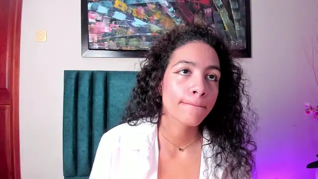 AntonellaHall  online show from 24, 11, 2025