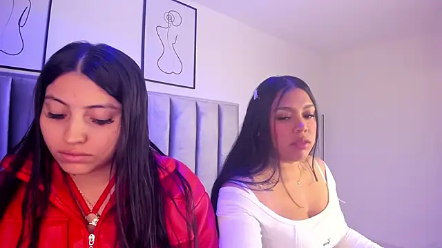 Snapshot of Laiia_Page chatting on 29, 11, 2025 Laiia Page online show from 29, 11, 2025