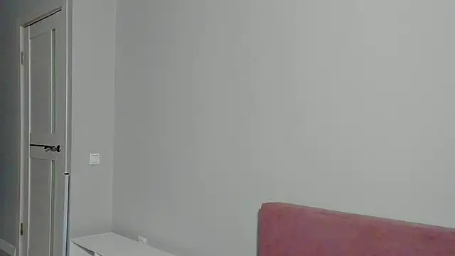 Snapshot of EllaSky_xoxo chatting on 15, 12, 2024 EllaSky xoxo online show from 15, 12, 2024