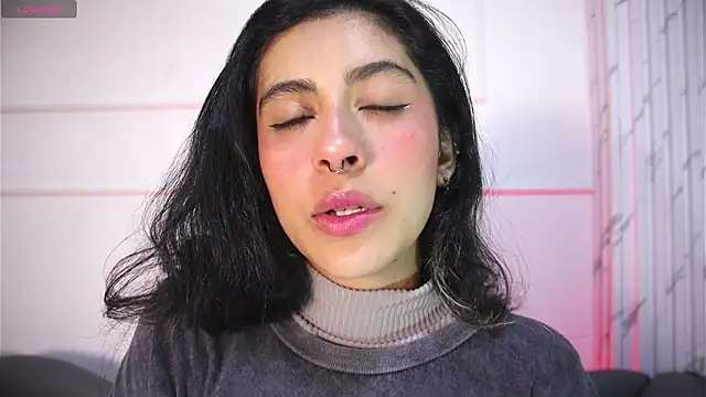 Alyssa jones online show from 16, 6, 2026