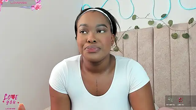 Kaseydelvey online show from 28, 10, 2025