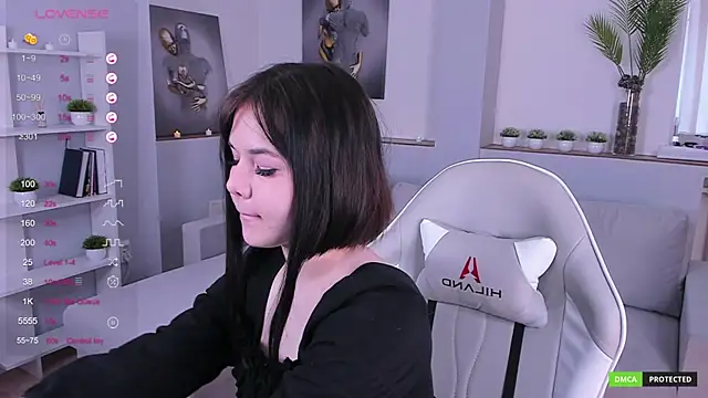 Snapshot of ClaireFaers_ chatting on 2, 2, 2025 ClaireFaers online show from 2, 2, 2025