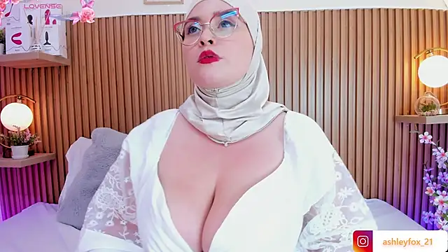 ashleyfox 01 online show from 20, 2, 2025