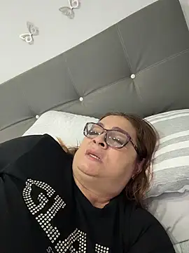 AntonellaAlondra4 online show from 24, 2, 2026