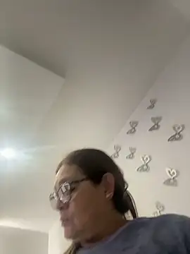 AntonellaAlondra4 online show from 26, 2, 2026