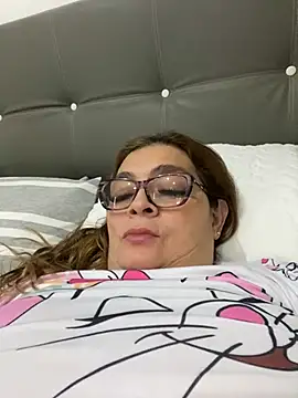 AntonellaAlondra4 online show from 6, 2, 2025