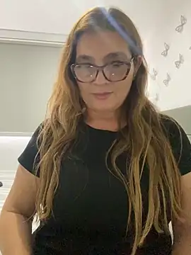 AntonellaAlondra4 online show from 4, 2, 2025