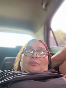 AntonellaAlondra4 online show from 10, 11, 2025