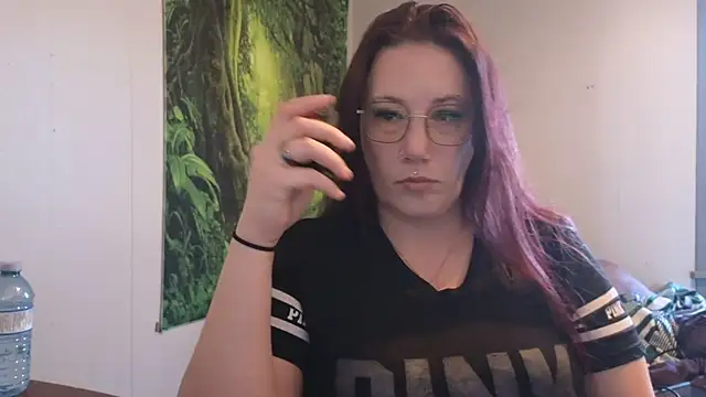 ThickGirlsDoItBetter online show from 18, 3, 2025