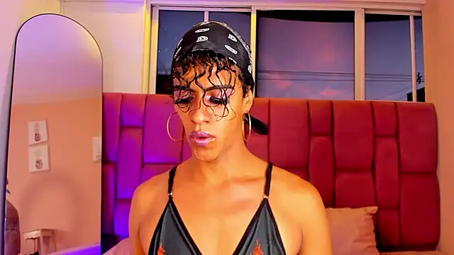 APRILL FOXX online show from 29, 3, 2026