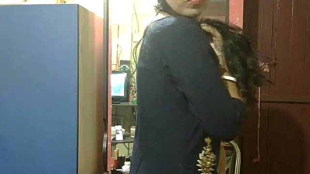 Pramila Manish online show from 23, 11, 2025