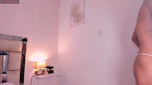 saraandstiven online show from 24, 1, 2025