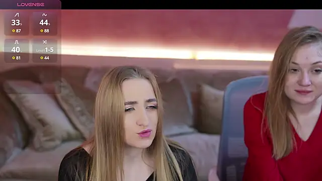 Tess LovelyWest online show from 17, 3, 2025