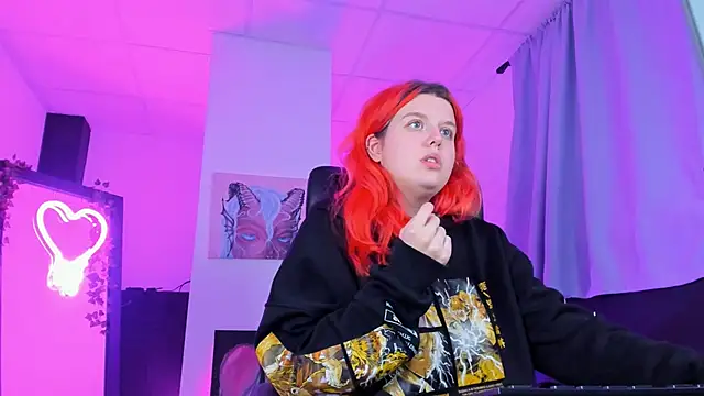 NielletaBlossom online show from 10, 2, 2025