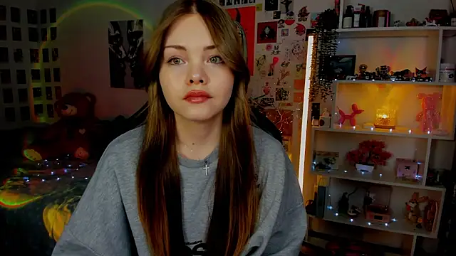 AkiraKatsu online show from 6, 4, 2026