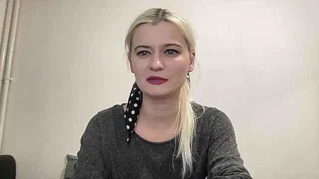 Onika Love online show from 7, 11, 2025