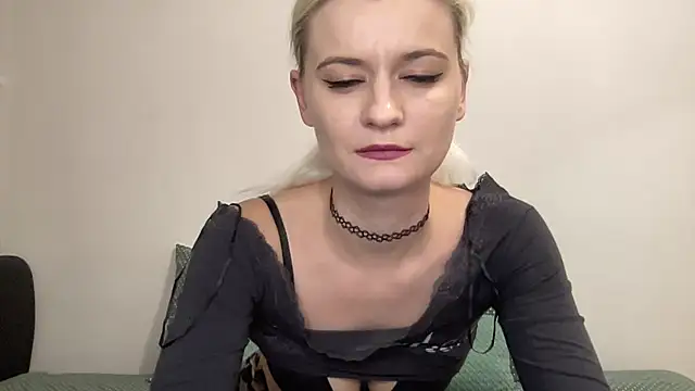 Onika Love online show from 23, 11, 2025