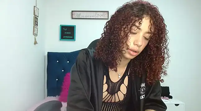 Perla web09 online show from 3, 12, 2024