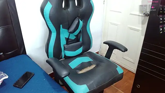 hots boygg online show from 24, 2, 2026