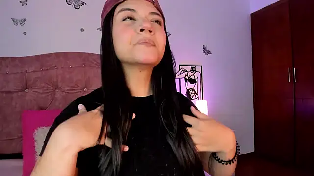 Snapshot of DesireSweet chatting on 22, 4, 2026 DesireSweet online show from 22, 4, 2026