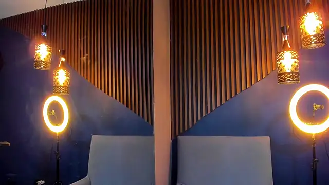 Snapshot of MelodyCollins chatting on 7, 3, 2025 MelodyCollins online show from 7, 3, 2025