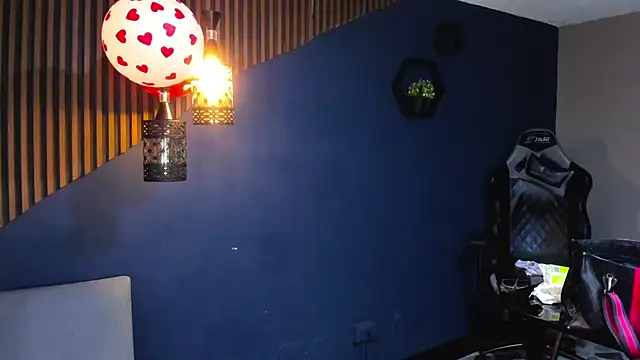 Snapshot of MelodyCollins chatting on 19, 2, 2025 MelodyCollins online show from 19, 2, 2025