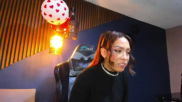 Snapshot of MelodyCollins chatting on 22, 2, 2025 MelodyCollins online show from 22, 2, 2025