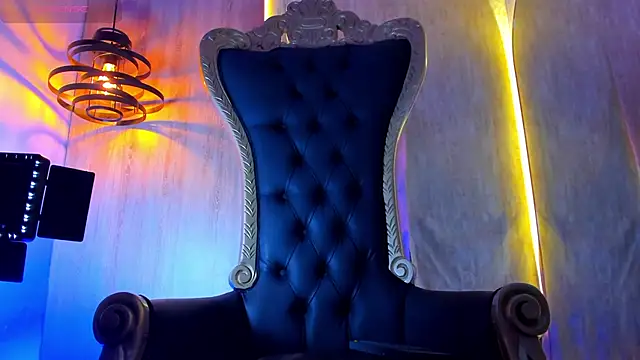 thaddeus king online show from 9, 10, 2025