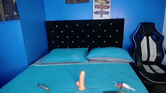 Snapshot of Yayittha chatting on 28, 11, 2025 Yayittha online show from 28, 11, 2025