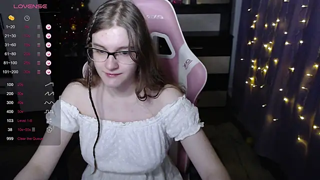 Tomato Tease online show from 16, 12, 2025